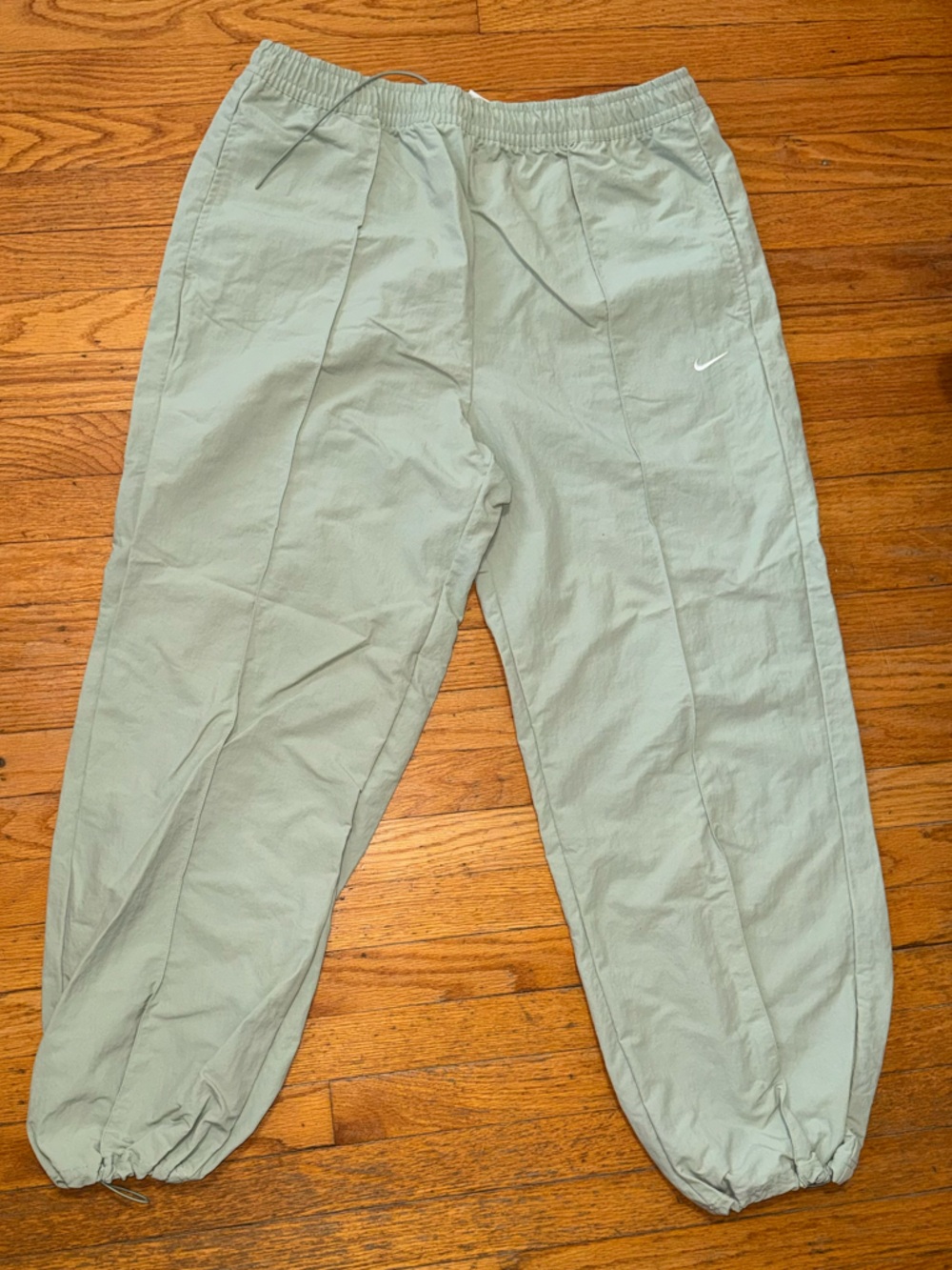 Nike Sage Green Women’s Jogger Sweatpants